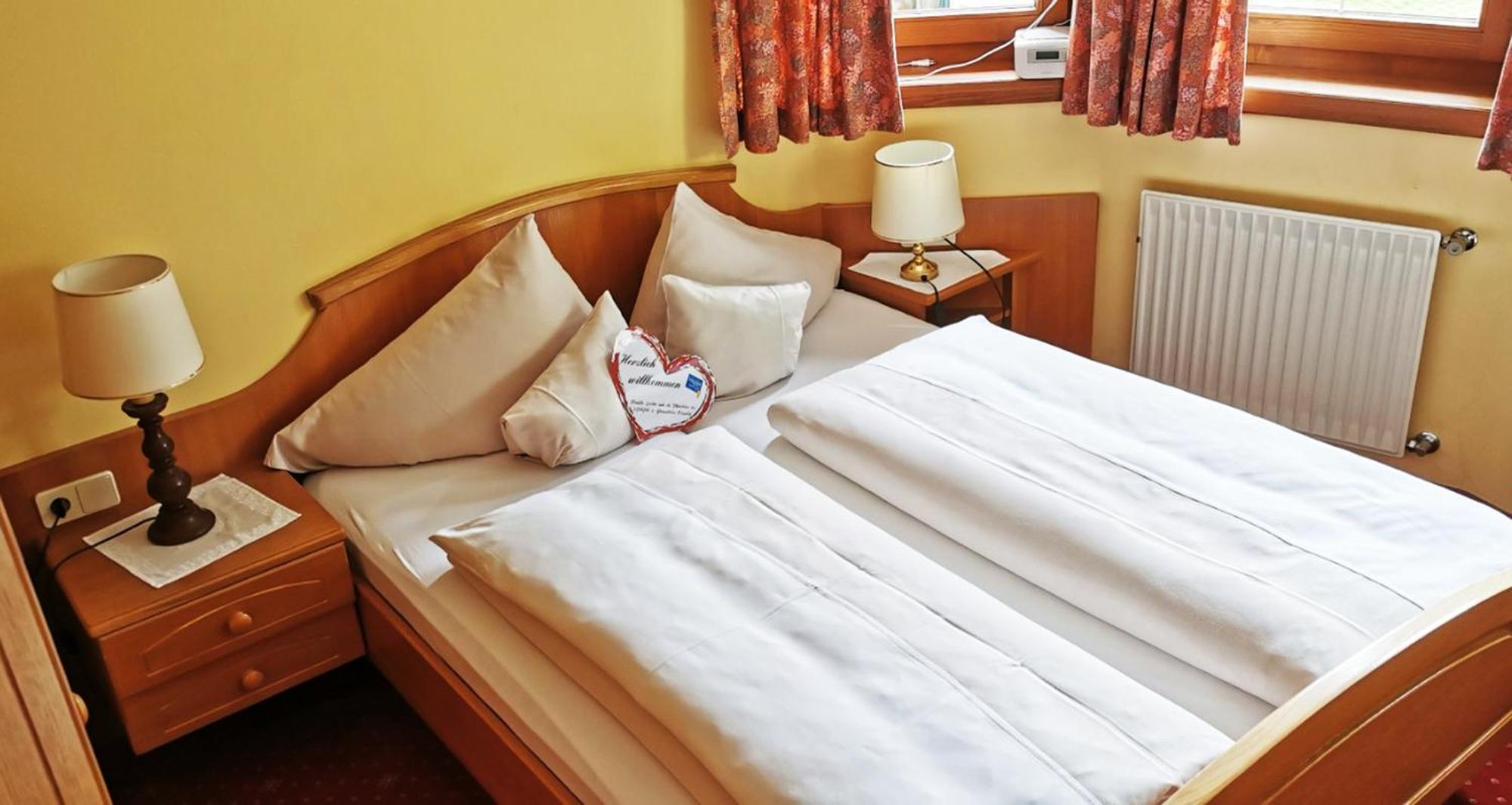 Wohlfuehl & Genusshotel Felsenhof Hotel 4*