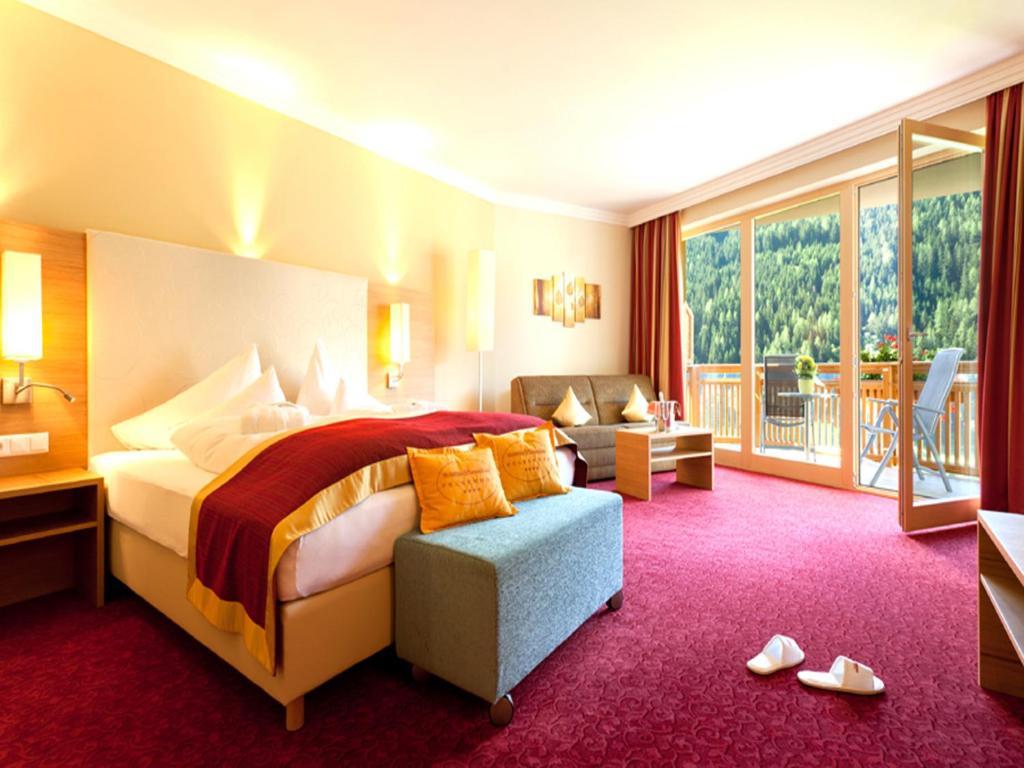 Wohlfuehl & Genusshotel Felsenhof Hotel