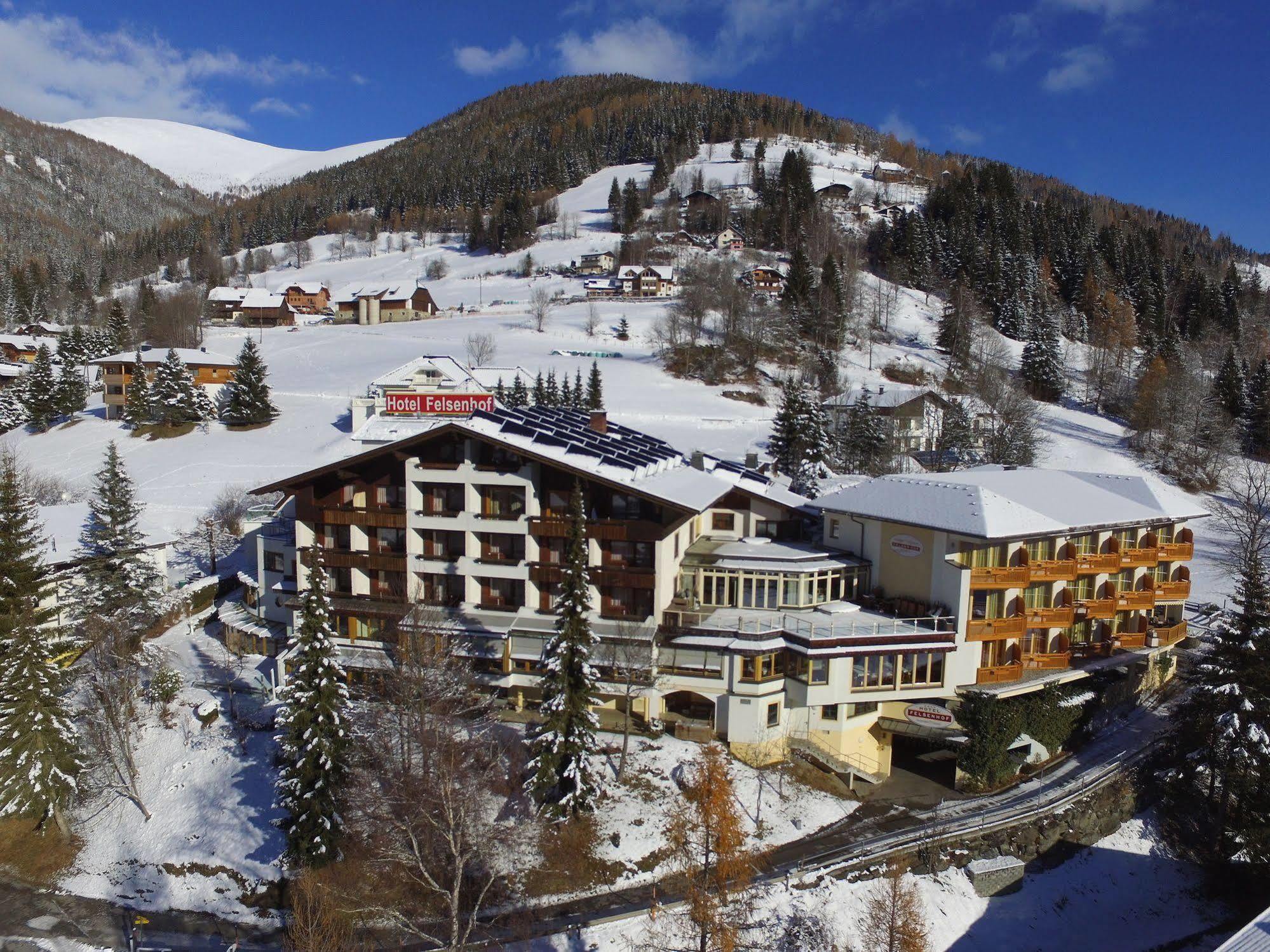 Wohlfuehl & Genusshotel Felsenhof Hotel 4*