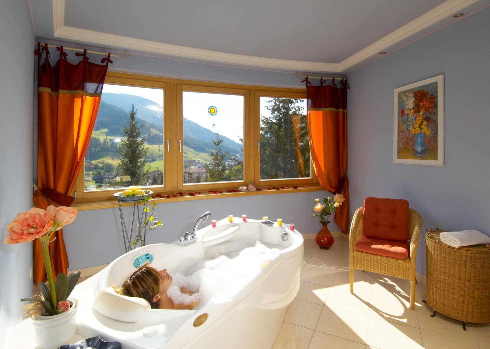 Wohlfuehl & Genusshotel Felsenhof Hotel Bad Kleinkirchheim