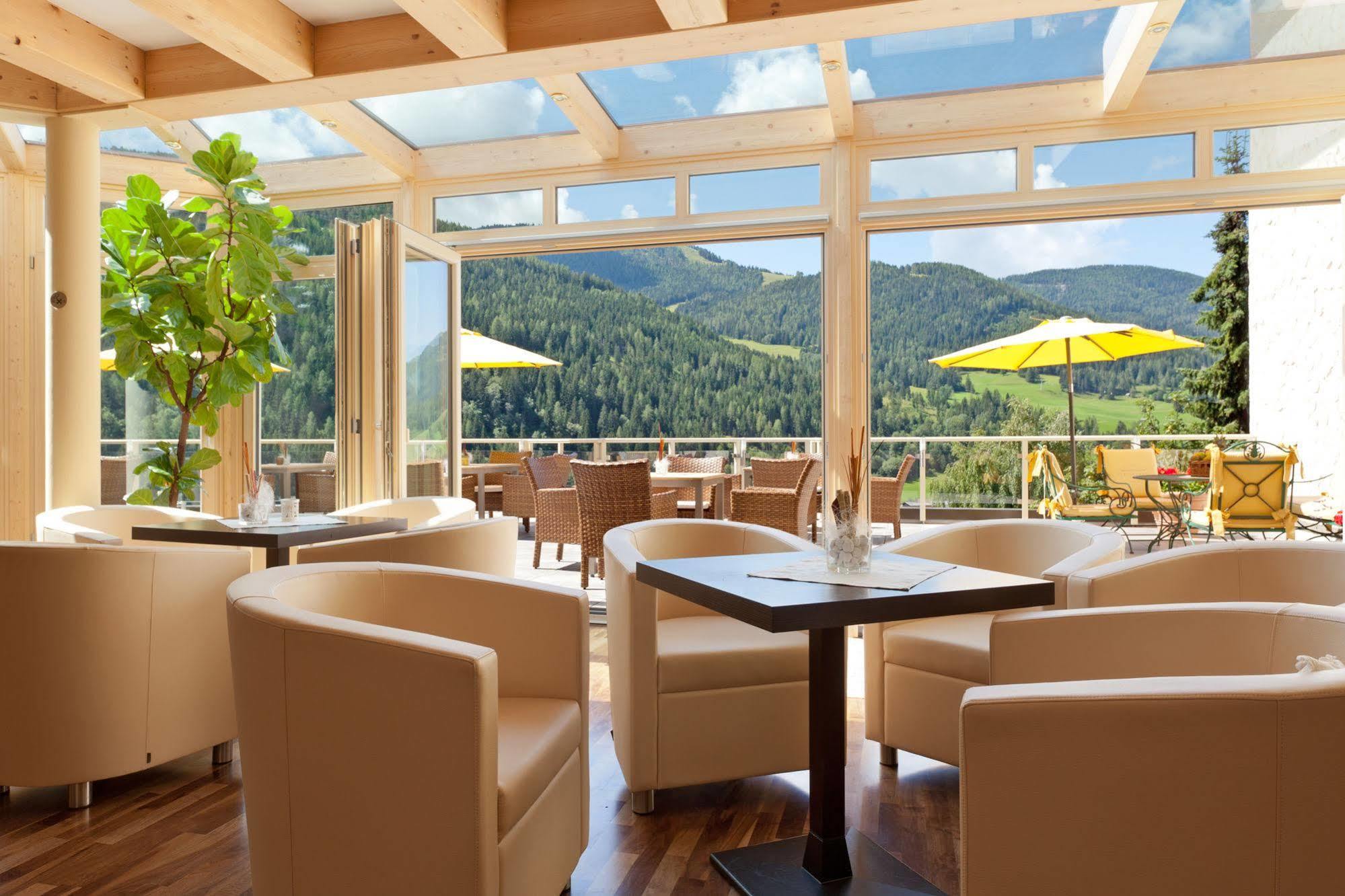 Wohlfuehl & Genusshotel Felsenhof 4* Bad Kleinkirchheim