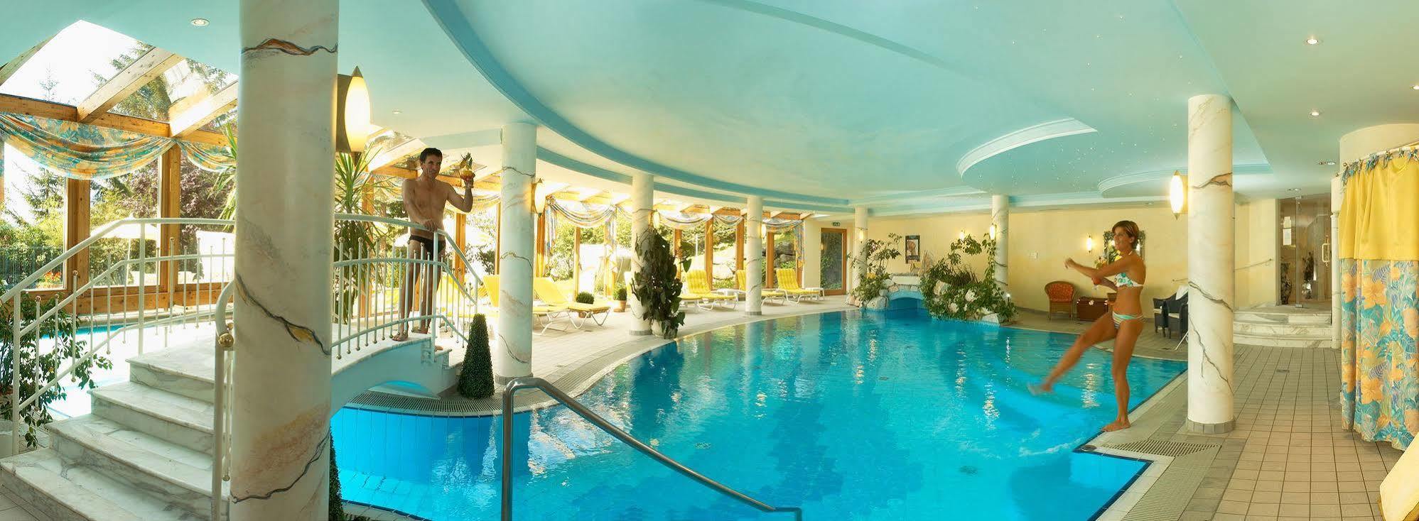 Hotel Wohlfuehl & Genusshotel Felsenhof 4*