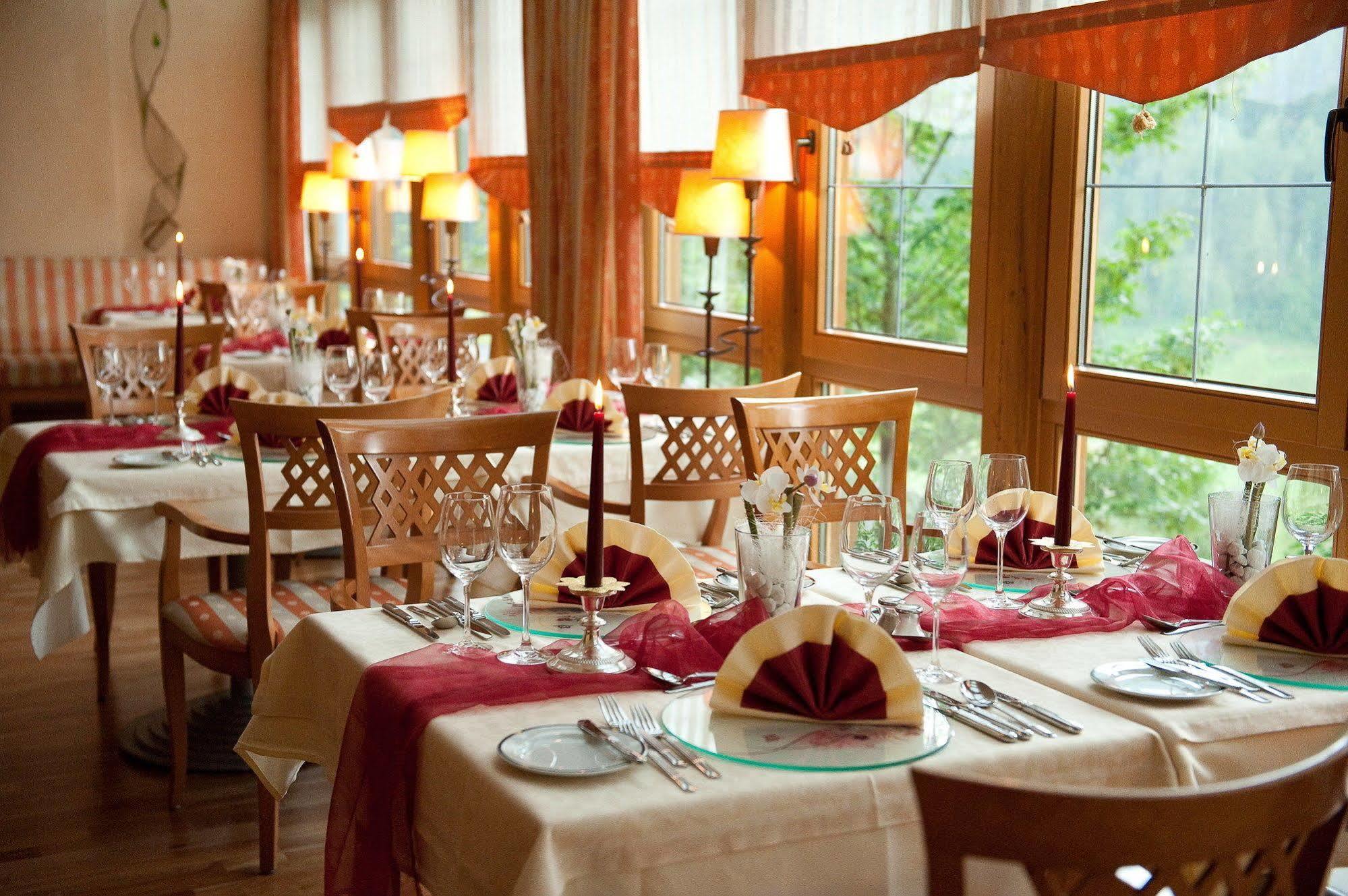 Wohlfuehl & Genusshotel Felsenhof Hotel